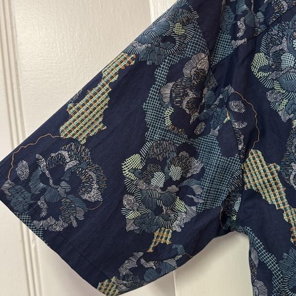 Tori Richard Honolulu Aloha Shirt 100% Cotton Lawn
Size 2XL - Picture 10 of 14